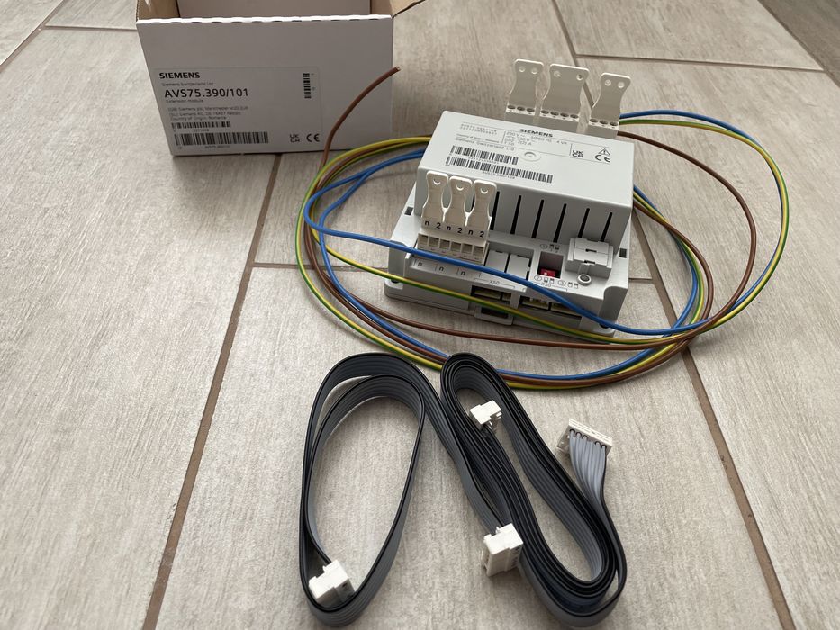 Siemens AVS75.390/101 (Модуль розширення)