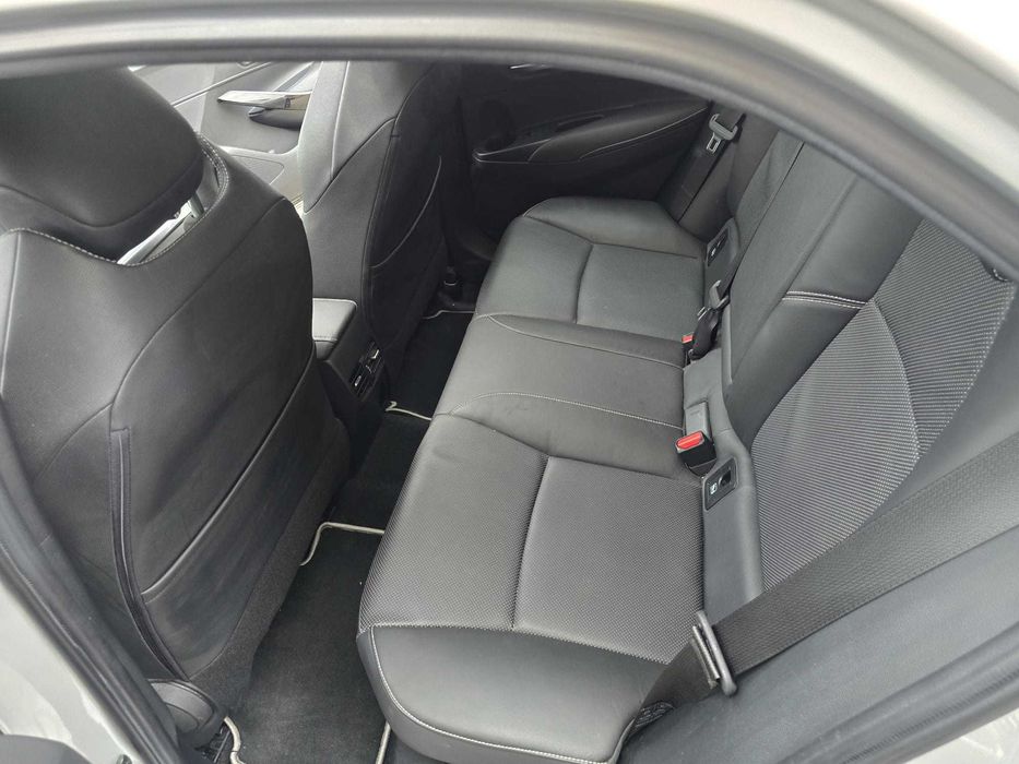 TOYOTA COROLA Luxury Black (Excelente Estado)