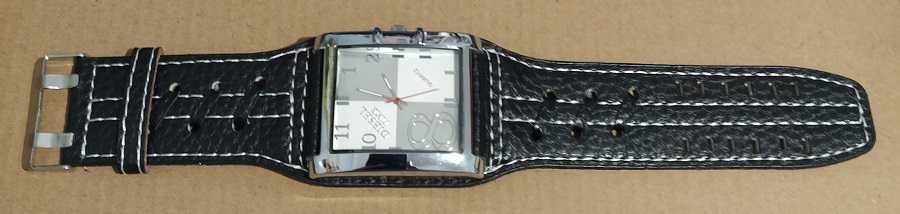 Relógio Diesel Time Cinzento - Novo