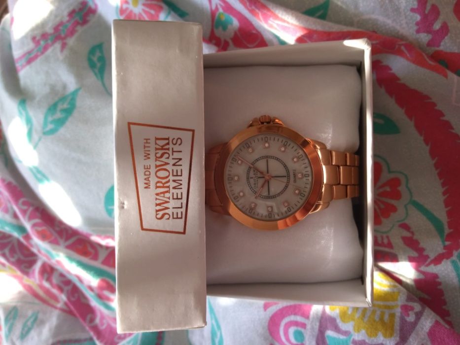 Relógio Oriflame Swarovski