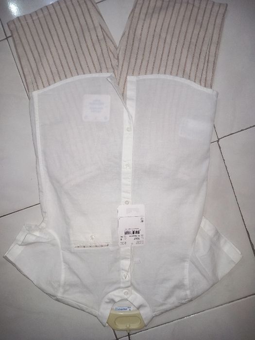 Roupa cerimónia.  Criança