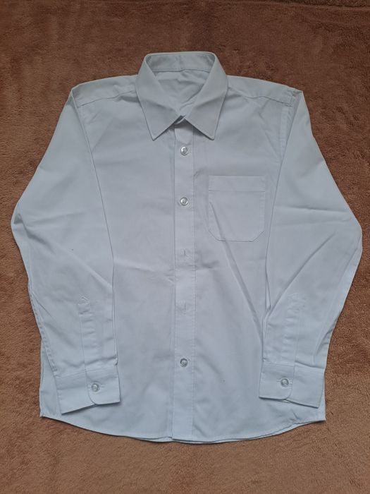 Koszula biała,  nowa. 134 cm