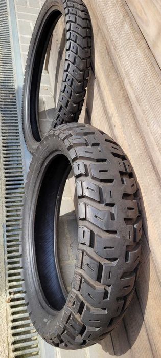 Pneus misto MotoZ Tractionator GPS 90/90 R21 e 150/70 R18