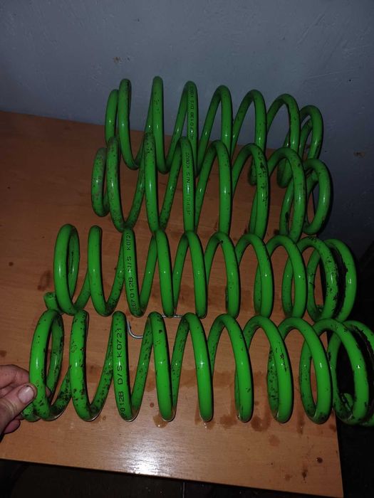 Комплект пружин Ironman JEEP013B/JEEP012B Grand Cherokee WJ