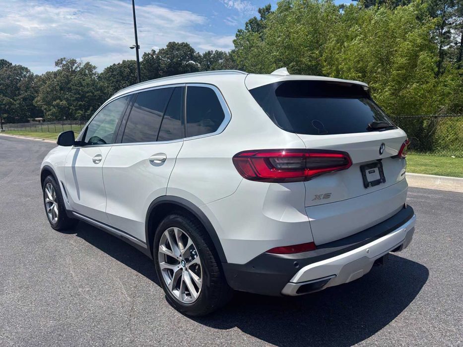 BMW X5 xDrive40i      2019