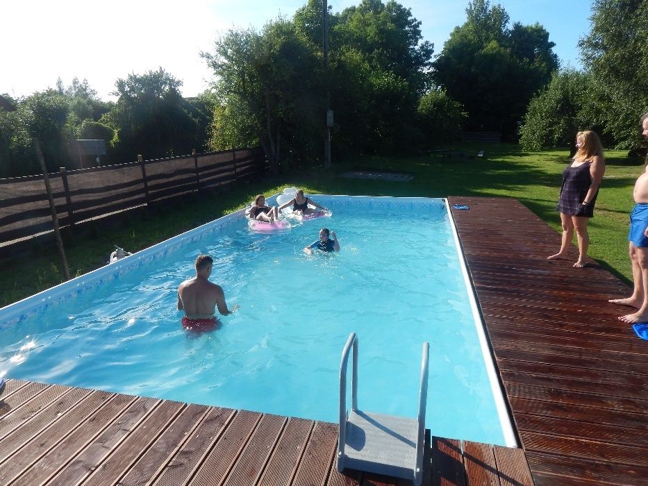 Domek, mazury, pokoje, balia sauna, imprezy integracyjne, urodziny