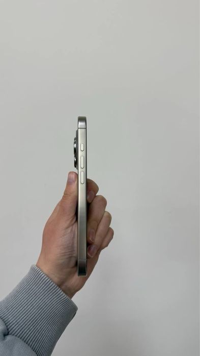 iPhone 16 Pro 1TB Natural Titanium 100% eSIM Neverlock