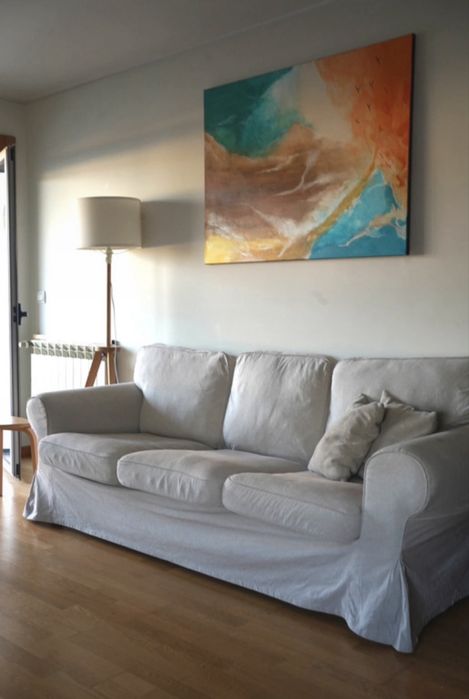 Sofá Ektorp Bege 3 lugares + Repousa-pés c/arrumação)