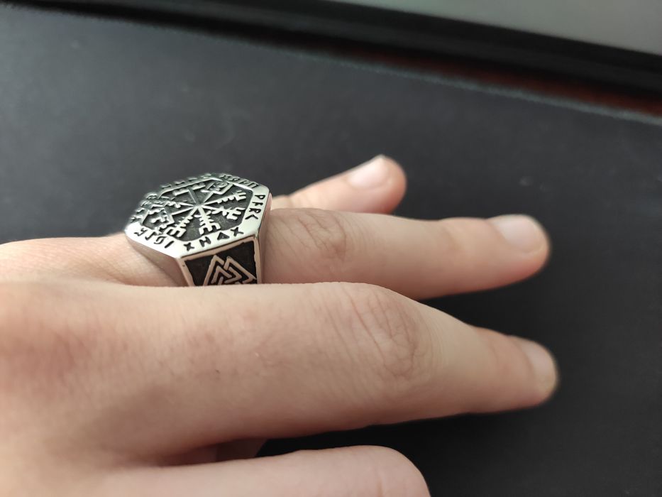 Продам перстень "Скандинавський"