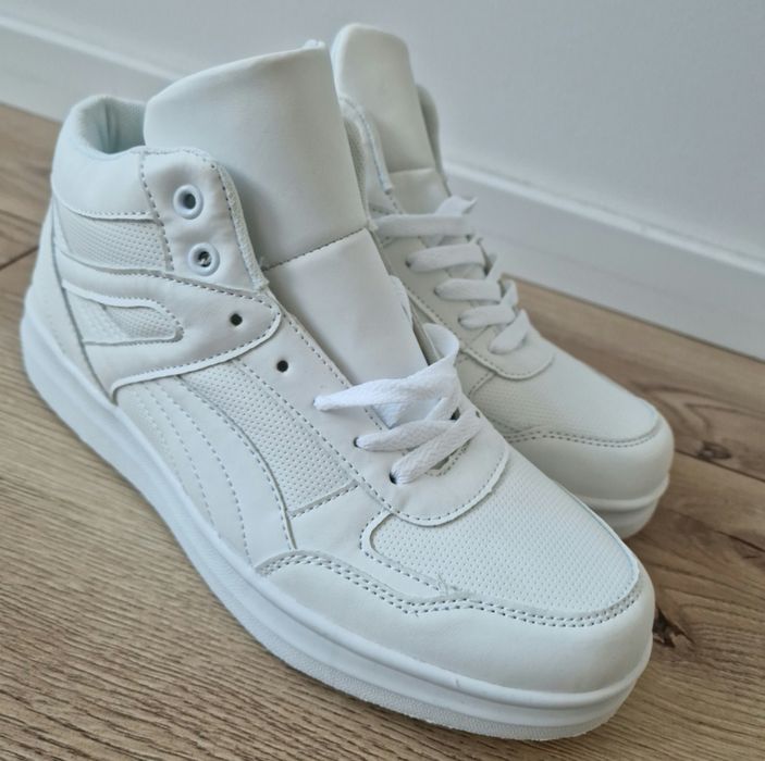 Buty męskie 41 białe wysokie klasyczne 25cm
