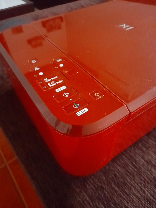Impressora Canon MG3650 vermelha com erro ainda nao corrigido64586420740099122