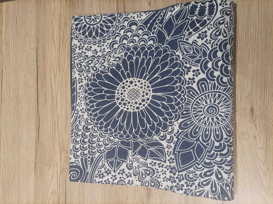 Obrus bieżnik Duka 140x30 cm