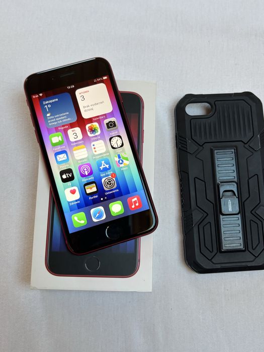 iPhone SE 2022 (3 gen) czerwony
