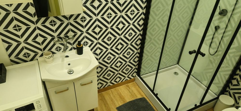 Domek nad jeziorem sauna jacuzzi ruska balia panieński sylwester