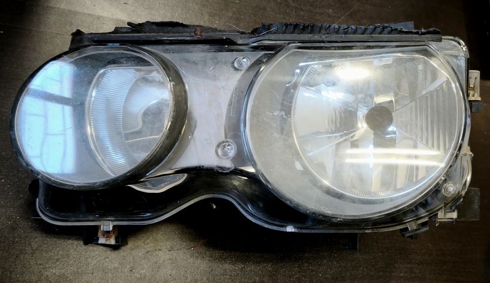 Farol BMW 3 E46  2001/2005