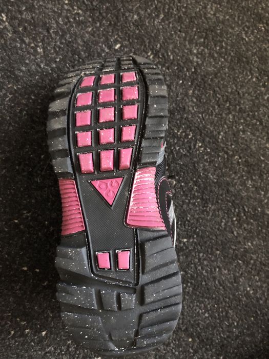 кросівки nike acg
