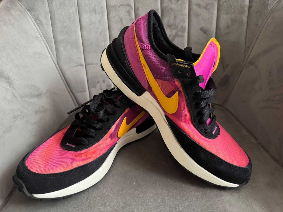 кросівки nike waffle one модель DC 0481-600 розмір 39.5