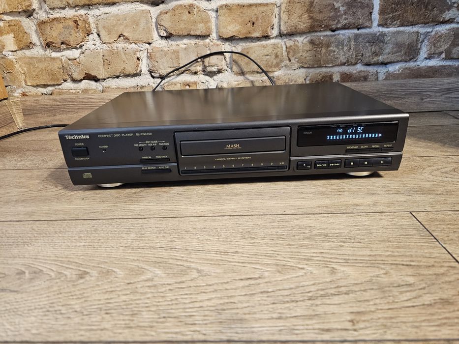 Odtwarzacz CD Technics SL-PG470A