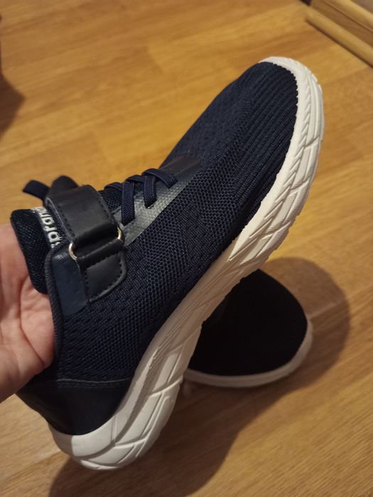 SPRANDI buty sportowe chłopięce r. 35 bdb stan
