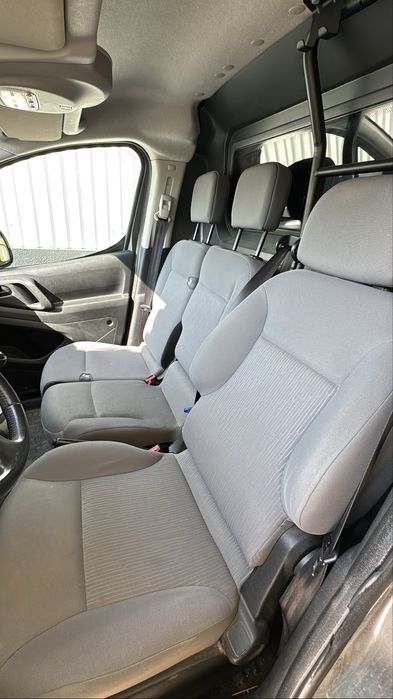 Peugeot partner 2015 - 3 lugares