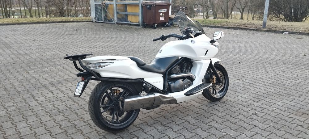 Honda DN-01. 700 ccm 2009 r. Kardan. Automat. Deuville VFR. CTX