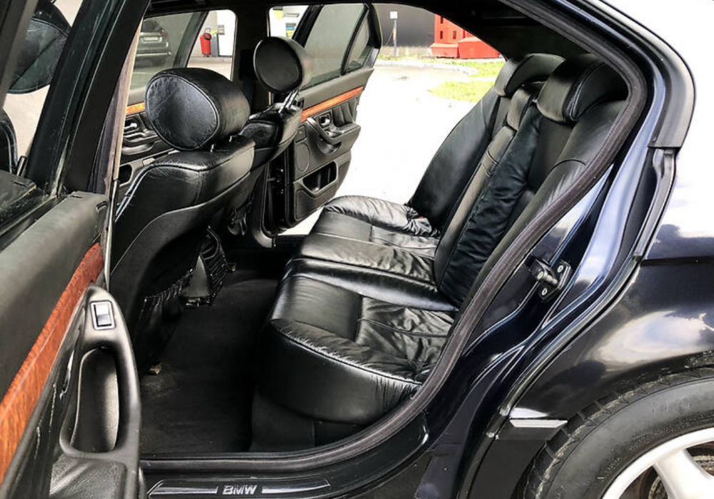 Bmw 740i в хорошем состоянии
