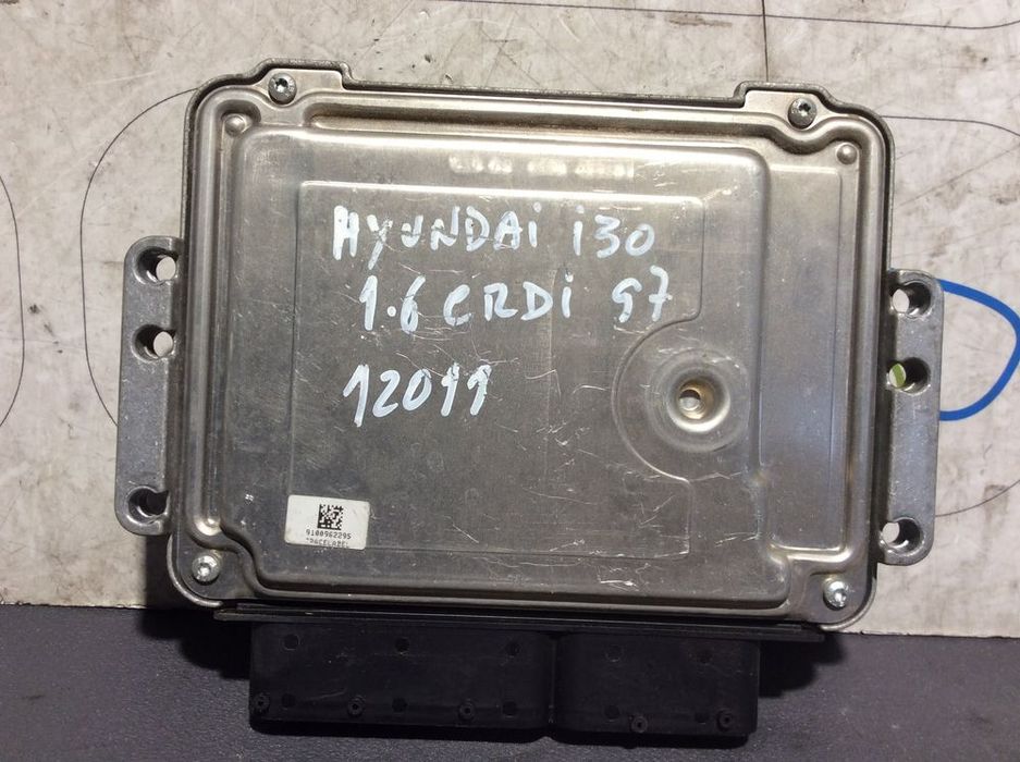 Centralina do motor Hyundai i30  1.6CRDI  0281013402