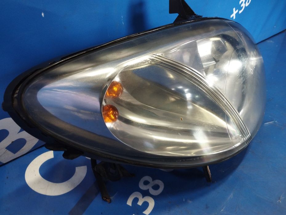 Фара передня права Mercedes Vito W639 Вито 639 правая Розборка В6