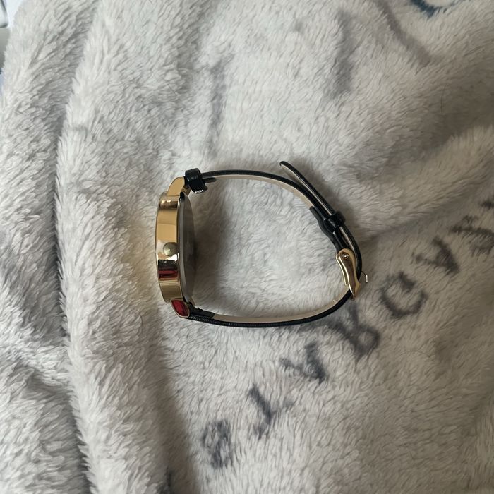 czarny zegarek house