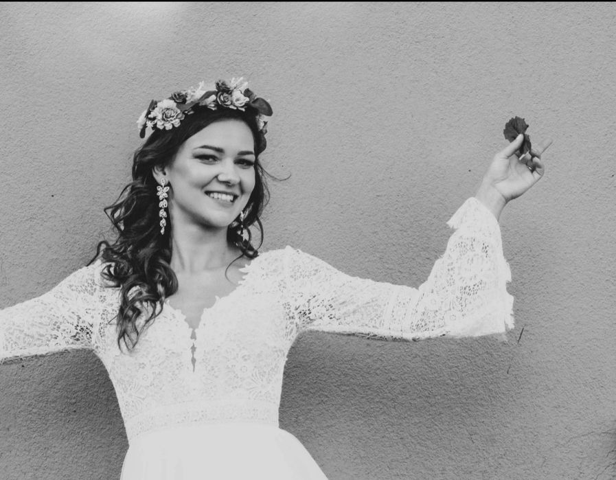 Suknia ślubna boho z trenem