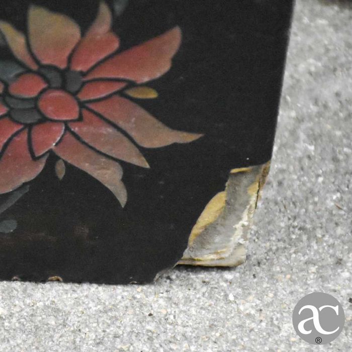 Credência / móvel de encostar em laca chinesa pintado à mão