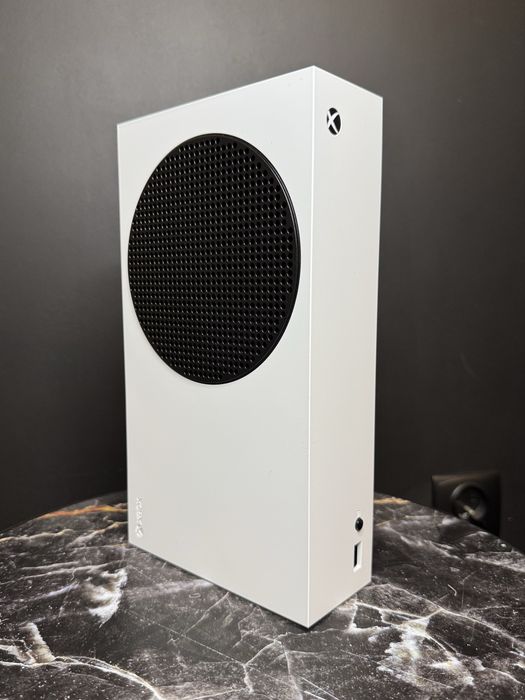 Konsola Xbox Series S 512 GB Idealny Stan