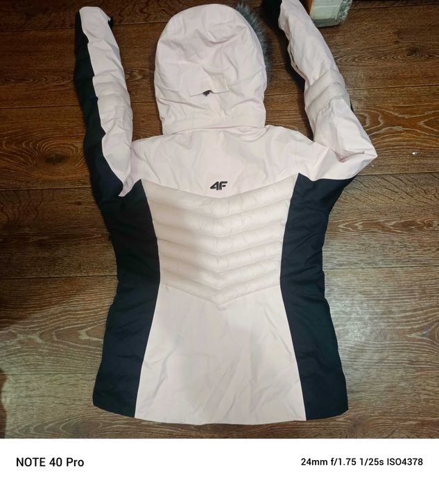 Kurtka narciarska 4F S damska zimowa membrana 20000 dermizax
