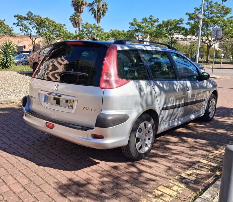 Peugeot 206 Sw 1.1i+AC 2003