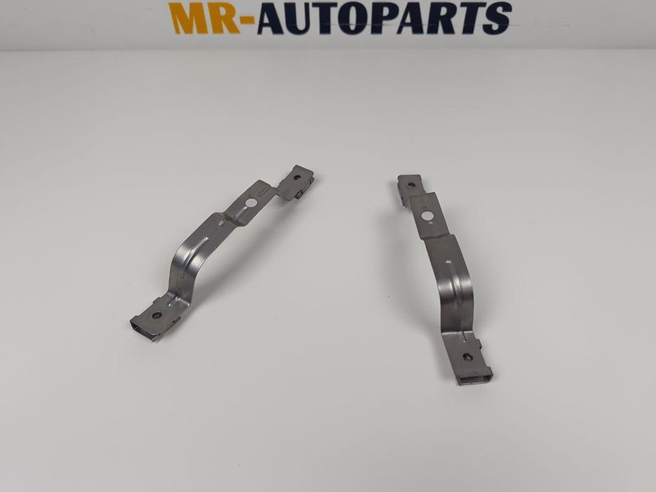 Кронштейн підкрилка перед LH RH Tesla M 3 1104540-00-B 1104541-00-B