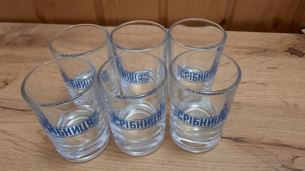 Рюмки стопки стакани бокали