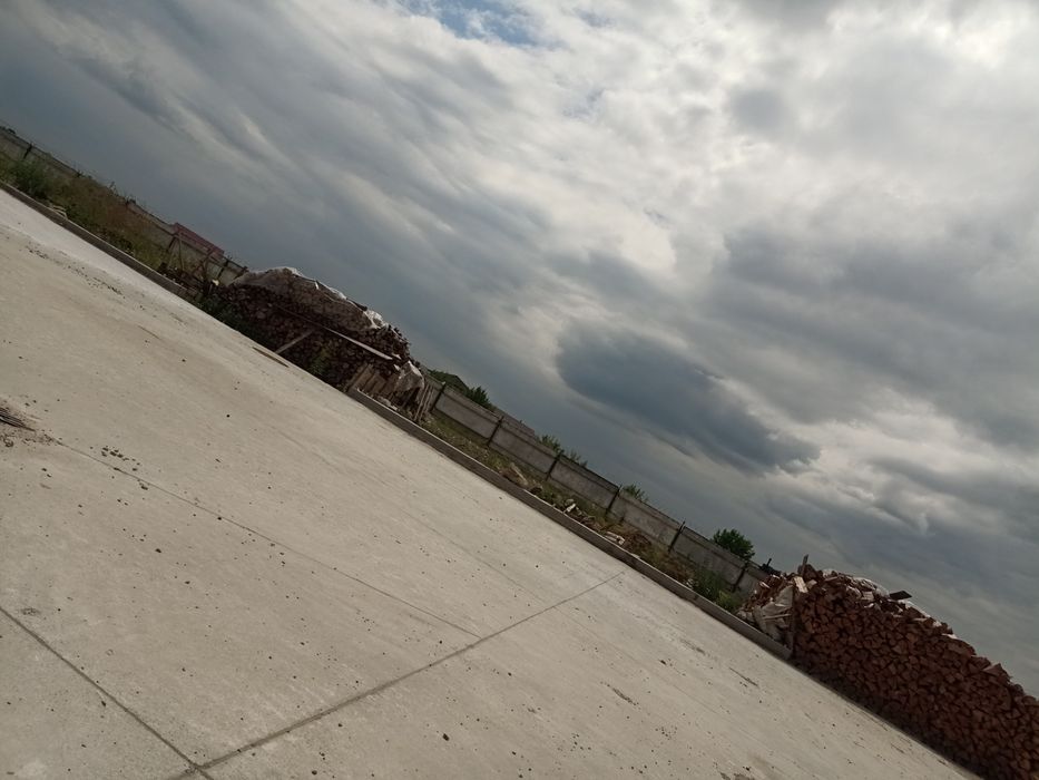 Продаж складу  з офіснопобутовою частиною. Фасад.