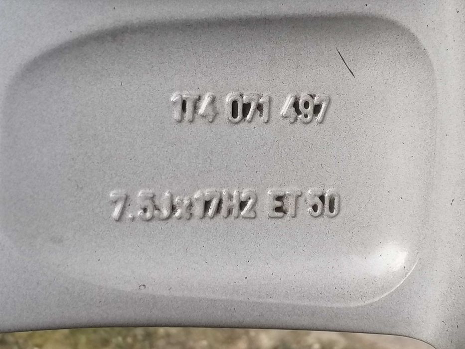Koła aluminiowe letnie opony 225/45/17 stan bardzo dobry