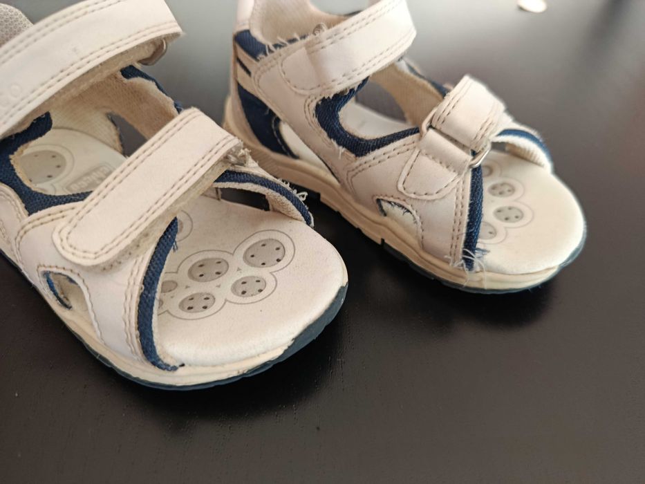 Sandálias de criança