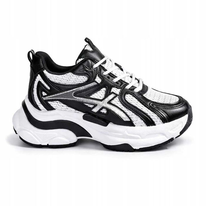 Sneakersy Damskie Na Platformie Czarne Modne Buty Sportowe Sznurowane