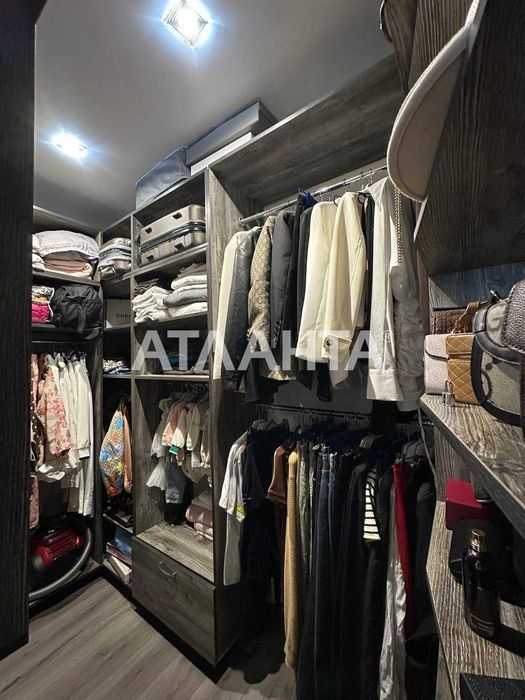 В продаже дизайнерская однокомнатная квартира на Таирова!