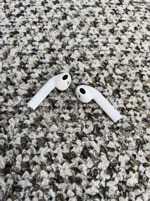 Airpods навушники