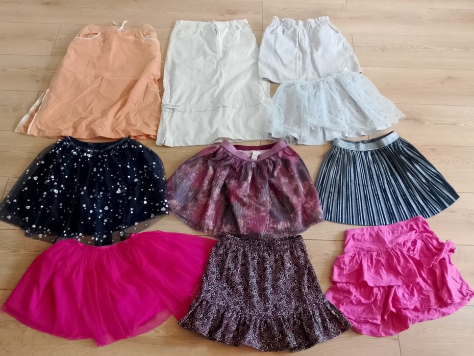 Spódniczki 128 rozmiar