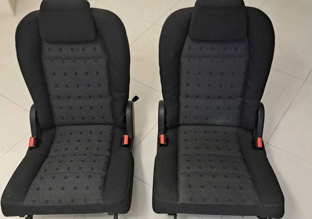 Bancos 6 e 7 para Peugeot 307