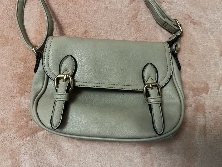 Beżowa torebka na ramię