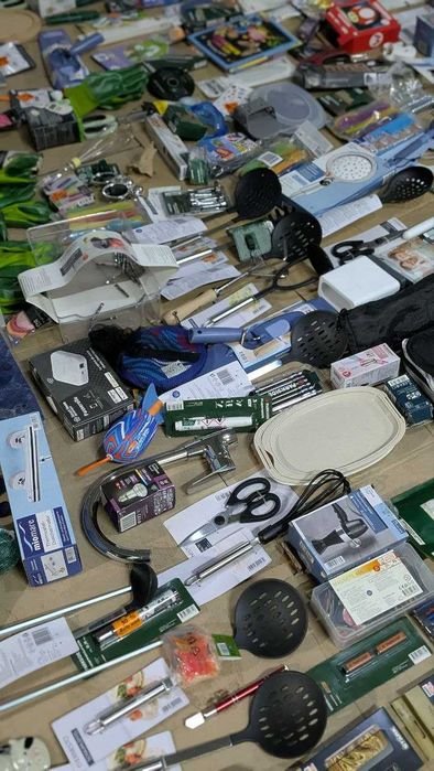 Палет з кухонним приладдям і садовими товарами – хіт продажів! 154 кг