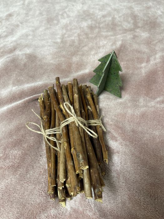 Гілочки малини для гризунів