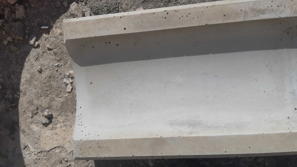 Відливи (лотки) бетонні 25 ст продаю