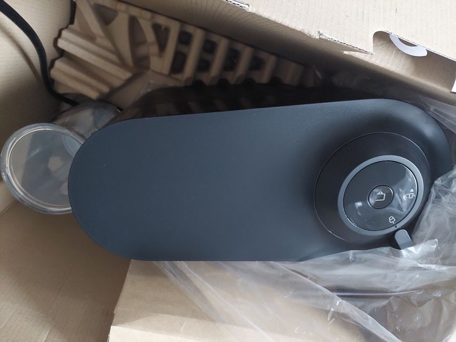 Máquina Nespresso Vertuo Pop + cápsulas - NOVA