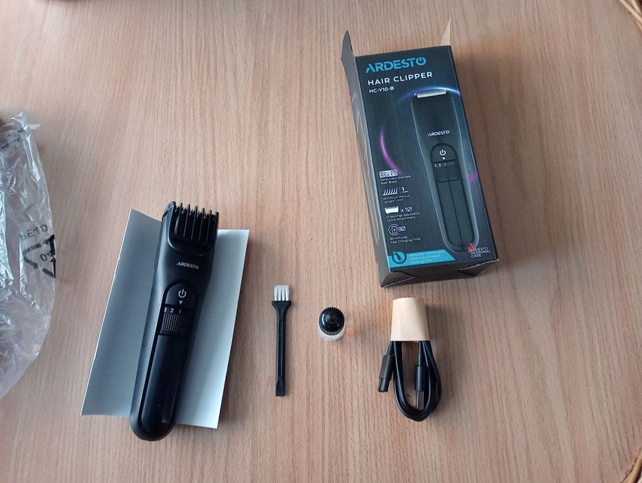 Машинки для стрижки волосся ARDESTO HC-Y20-B і HC-Y10-B